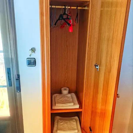Guest house Restaurante Solaire 2*