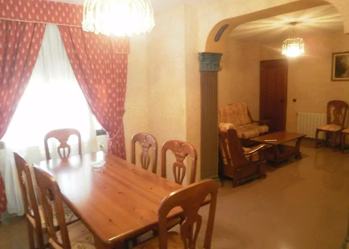 Guest house Restaurante Solaire Castanar de Ibor